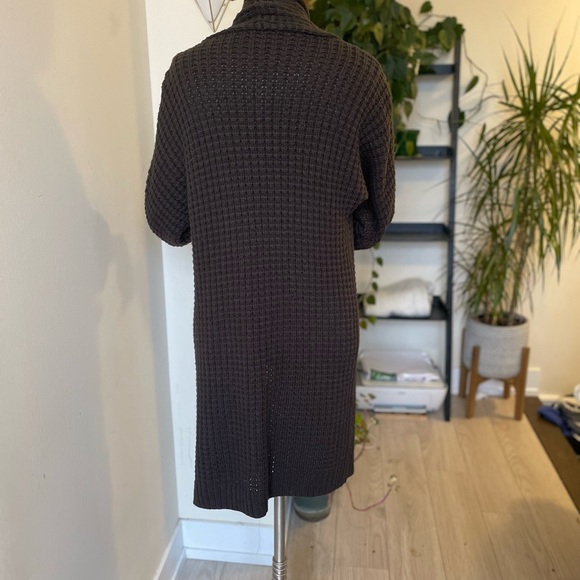 Dex Ling Knitted Sweater- Size: Small - Picture 4 of 4